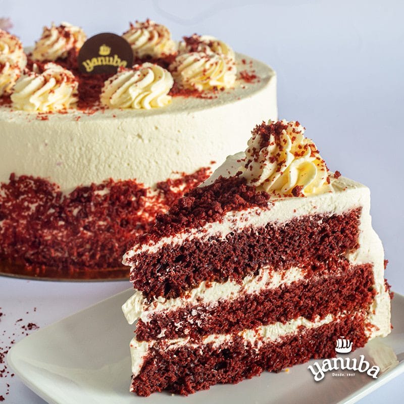 Pastelería Yanuba 34 megatorta de red velvet